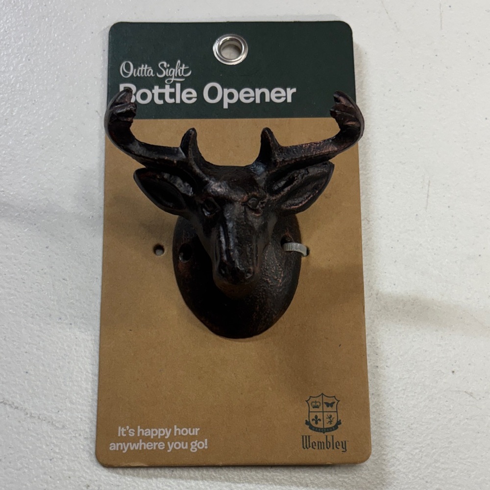 ⛳️Wembley Dark Brown Deer Head Wall Bottle Opener
